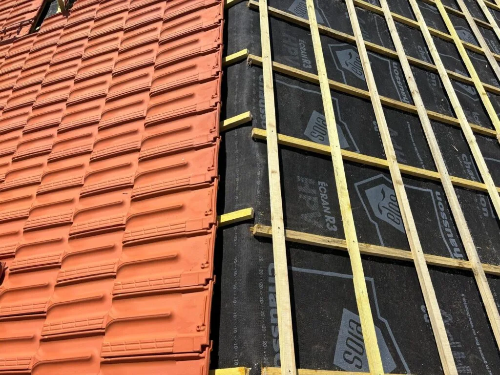Toiture neuve terminée sur une maison à Vallauris